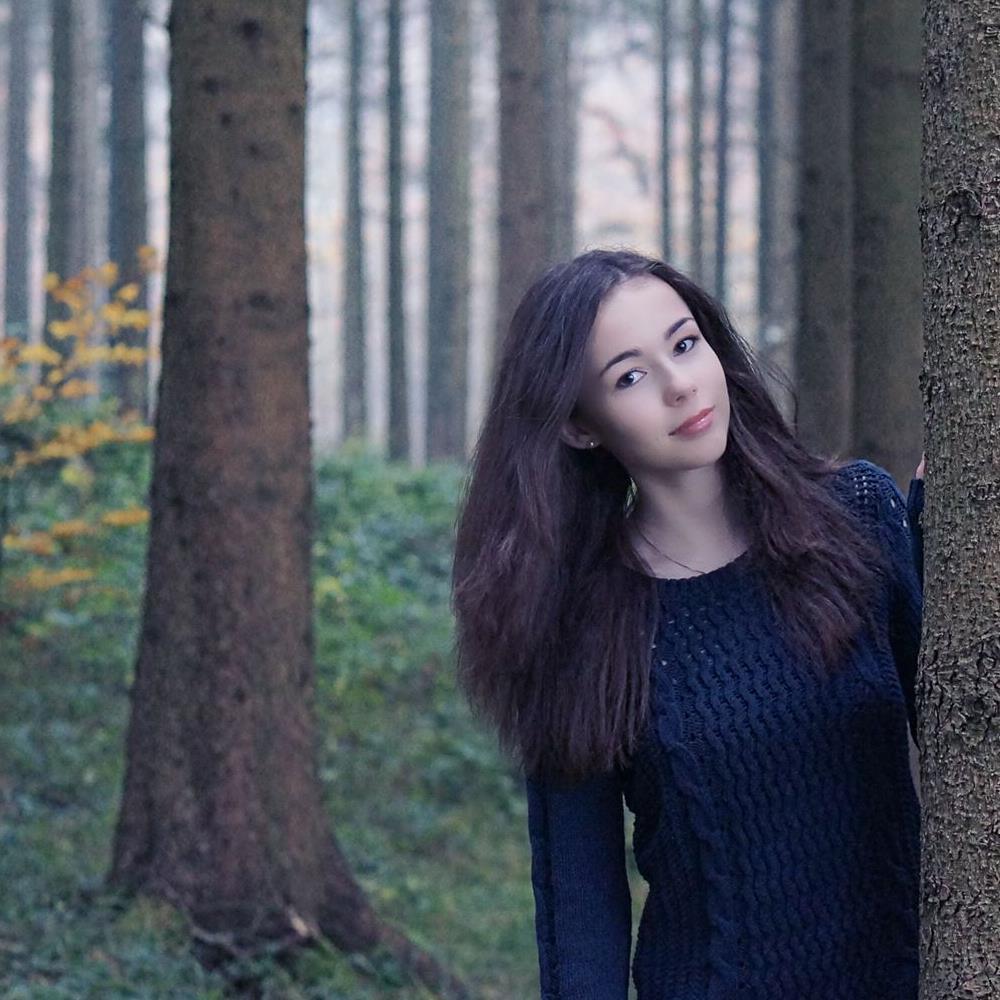 Meet your Posher, Jana